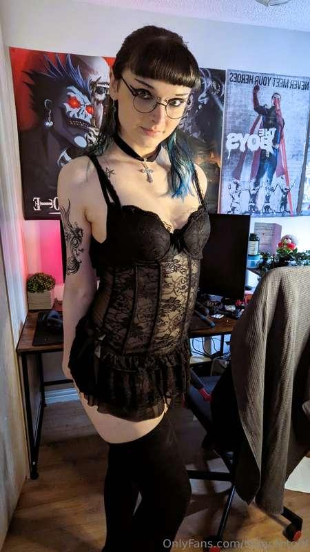 A massive thanks to a very special fan for the dress from my..