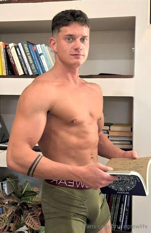 Brains and briefs… the perfect combo. Want me to read you so..