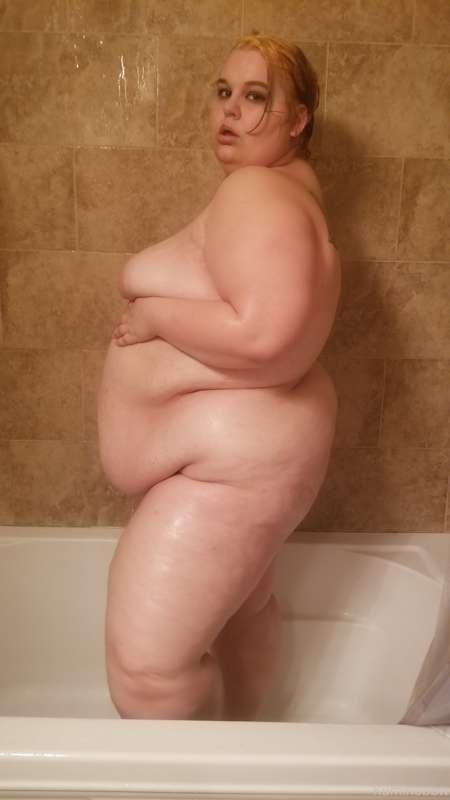 This shower got dirtier then I expected 💞😈🤭