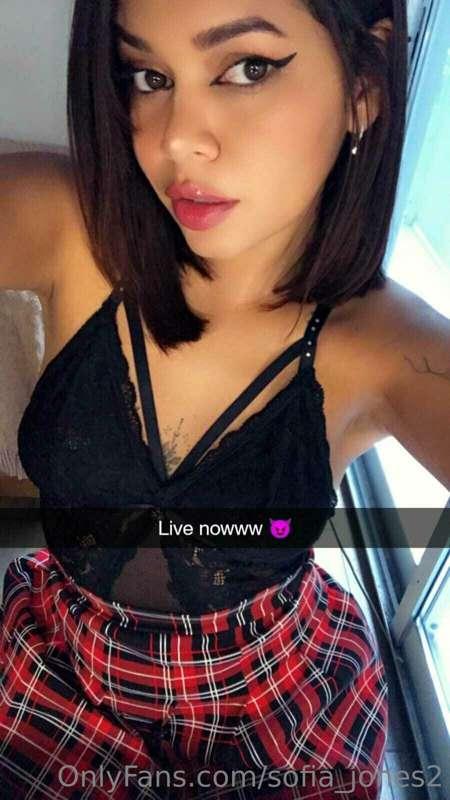 LIVE! 😍😍😍 come spin the wheel with me!

https://onlyfans.com..