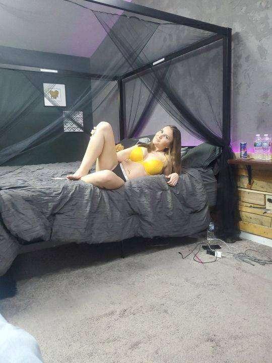 dakotahotwife image #75