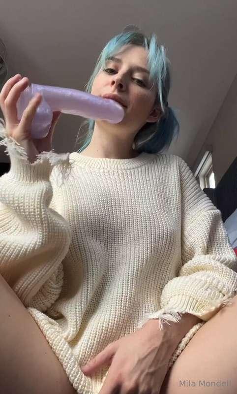 Watch me get creamy and cum hard 💦I can’t believe what a dir..