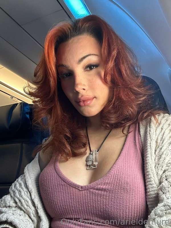 catch flights, not feelings 💚