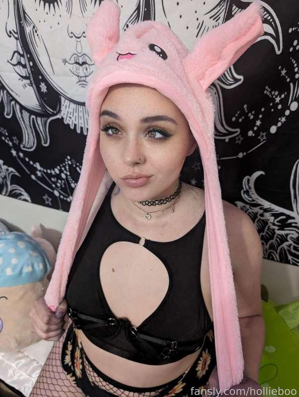 hollieboo image #1