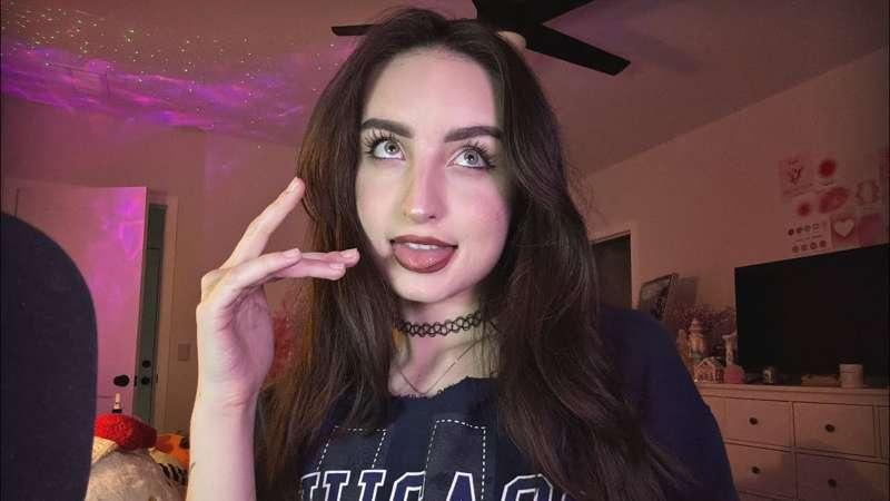 Patreon Exclusive: ASMR | SPIT PAINTING ( Mouth Sounds, Hand Sounds/Movements )