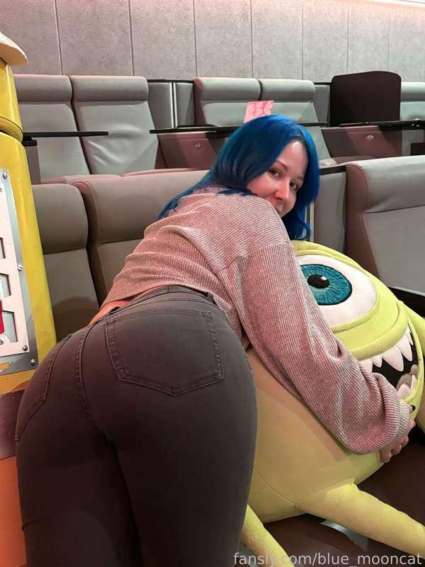 DM
