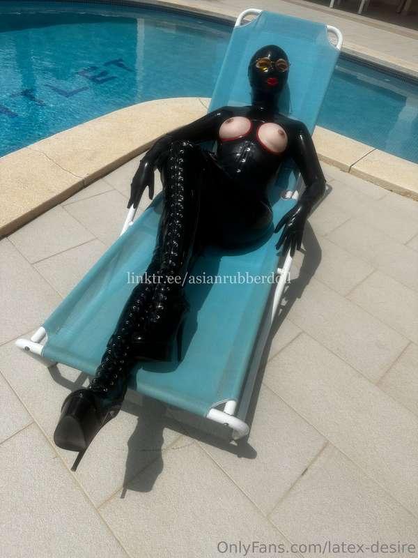 Latex vacation with your mistress <3
