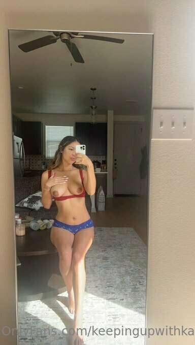 Wake up I'm posting BOOBS