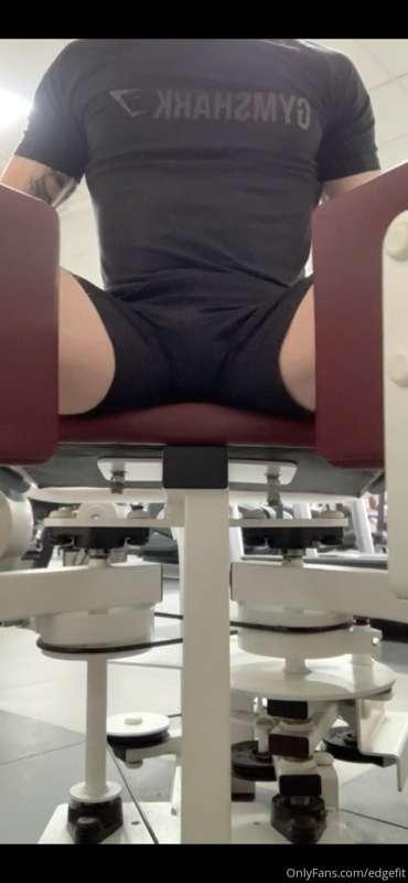 think my shorts are a little tight or not tight enough? 😉