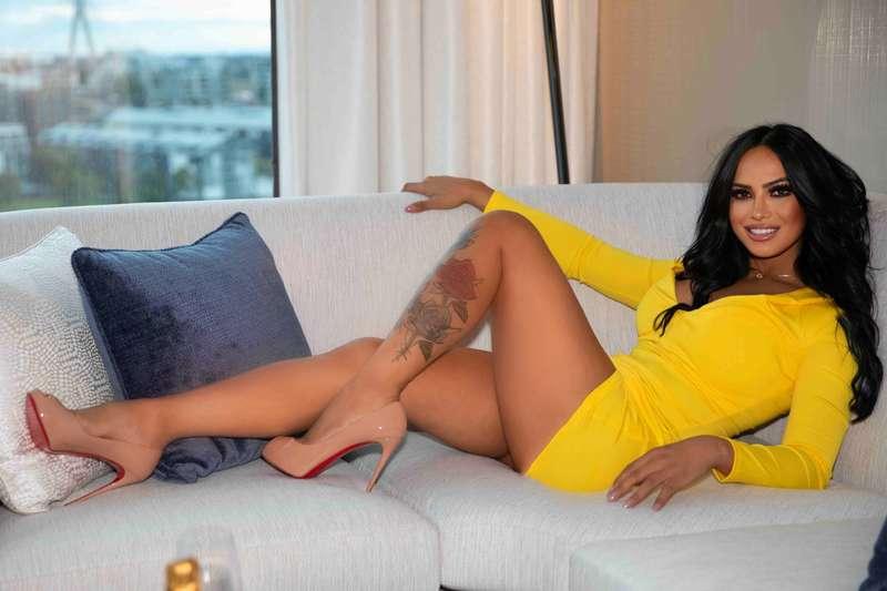 Let’s cheers for my bday babe 😘  Please just message me and ..