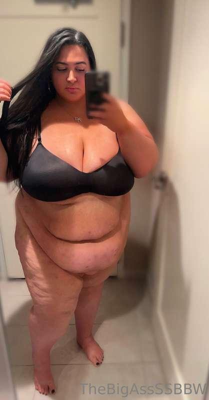 Love that my fupa hangs even lower than my already low hangi..