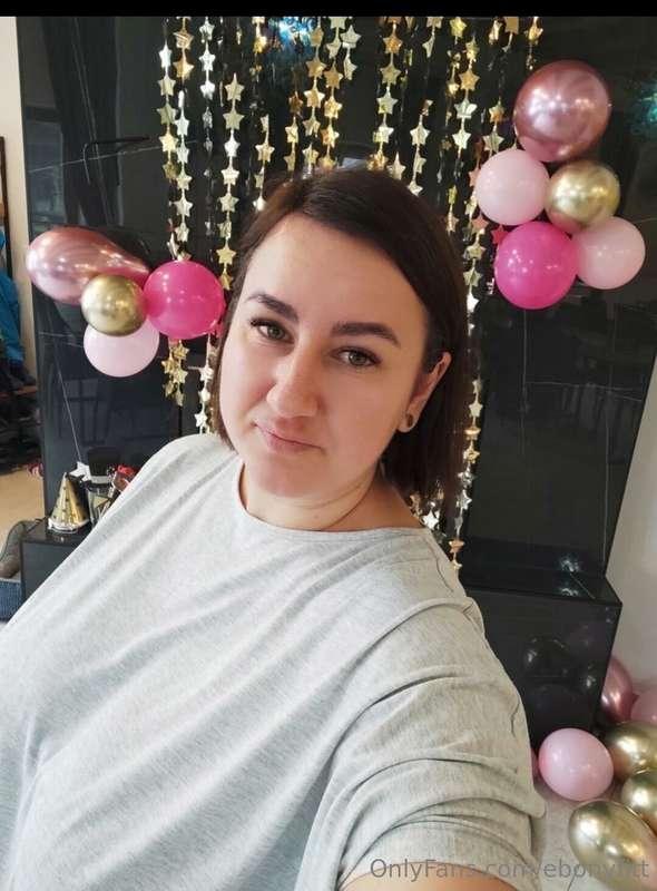 ## 👩‍🏫TEACHER BY DAY &  SLUT BY NIGHT😈  $0 @vickyangelfree 🎁..