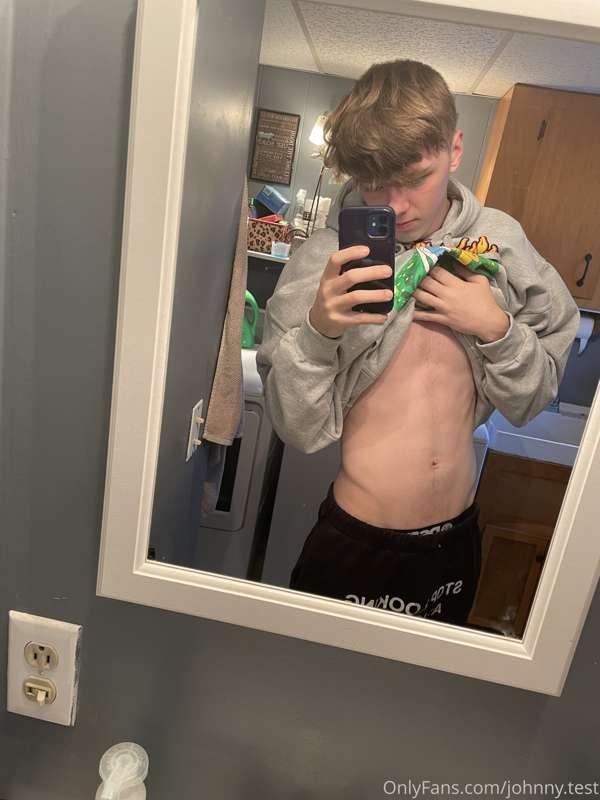 Goodmorning a little update from the gym 🤪I can’t wait to ke..