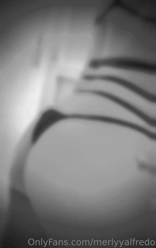 Mandame MD para ver la foto sin sensura🍑🚫🥵😈