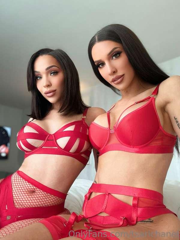 Catch me and @winterxxdoll in Los Angeles! Causing lots of t..