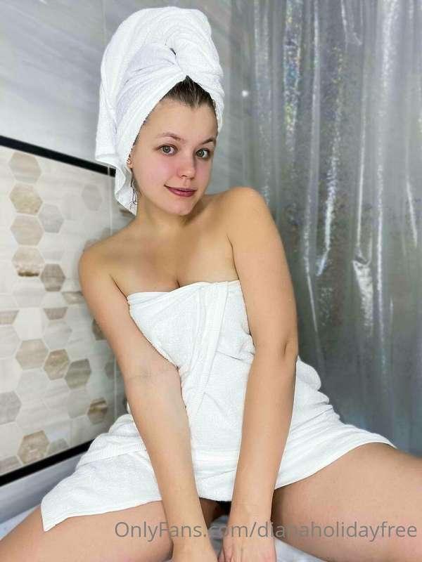Are you attracted to sex in the bathroom? Imagine walking up..