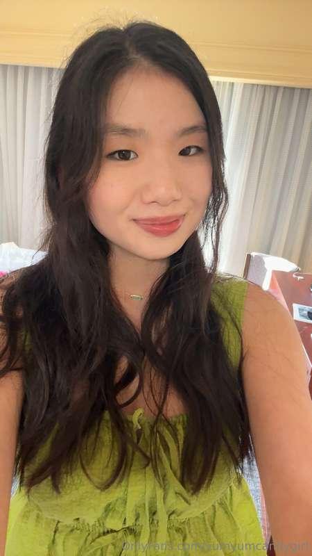 Feeling hornyy like always 😛