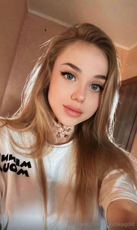 @sexy_ariel 💦💦 I want to look into your eyes and feel your d..