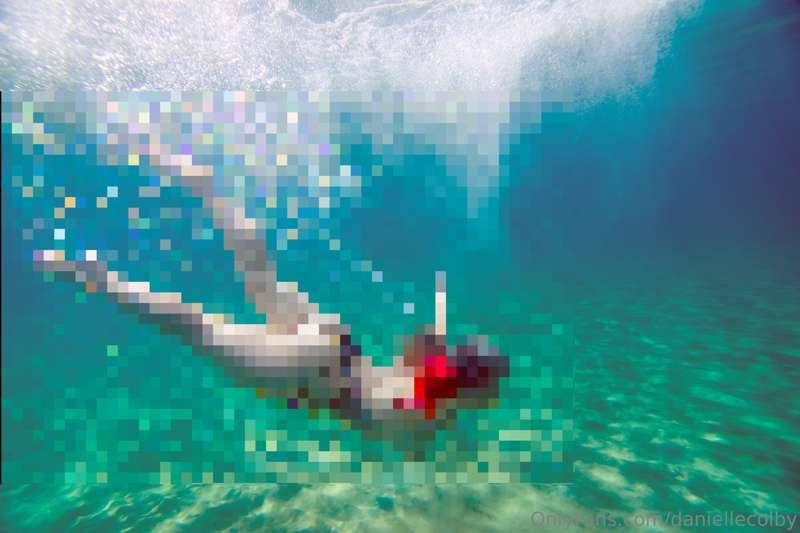 Swim with me ❤️💦🌿