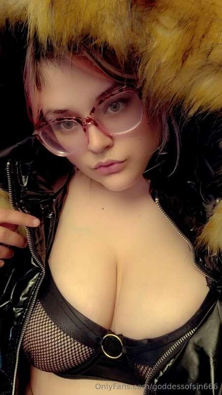 Hell is full of sin, and I love to sin ✨