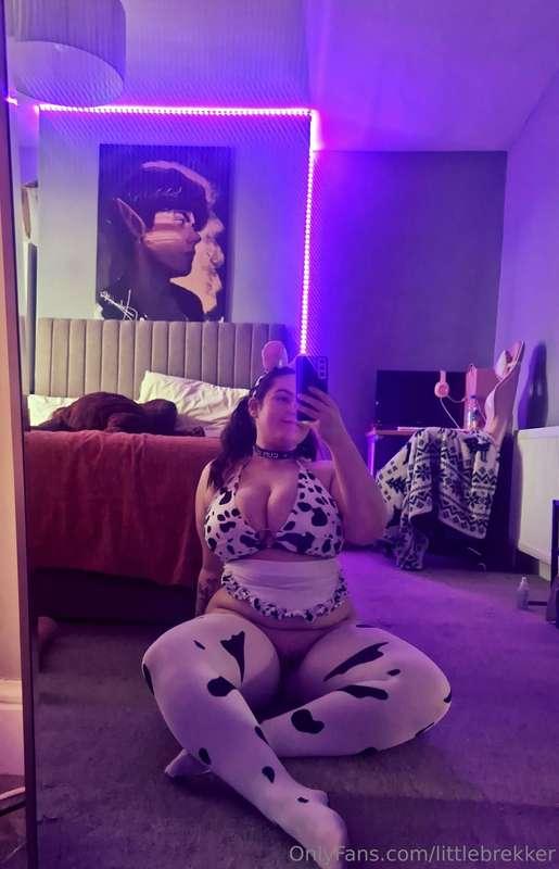 Horny little cow today 🥵🐄 Need a good seeing to 😏 Maybe I sh..