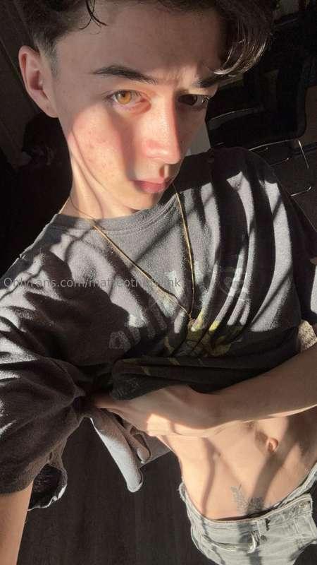 Abs 😋