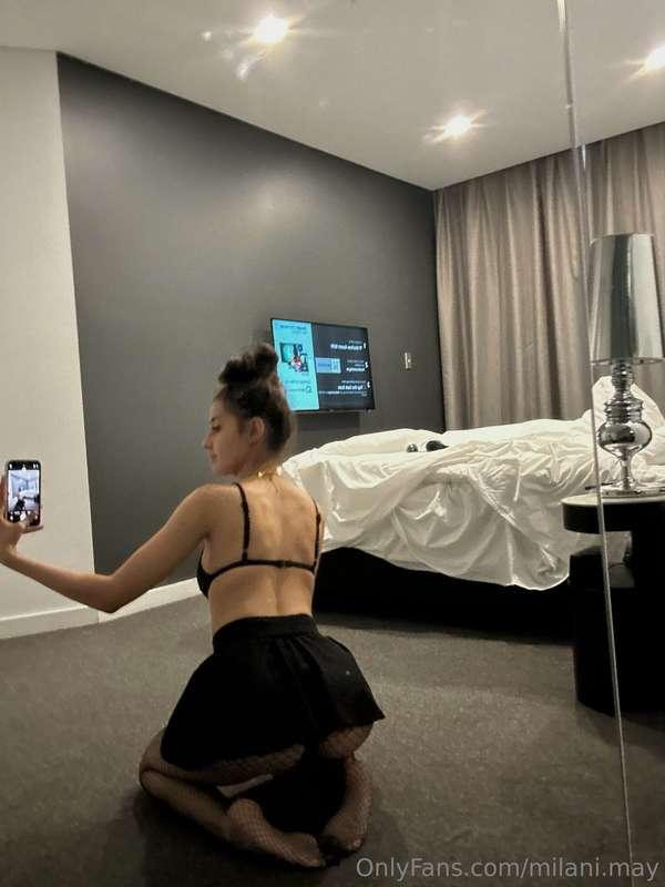 Message me if you like feet, I have something for you 🙈