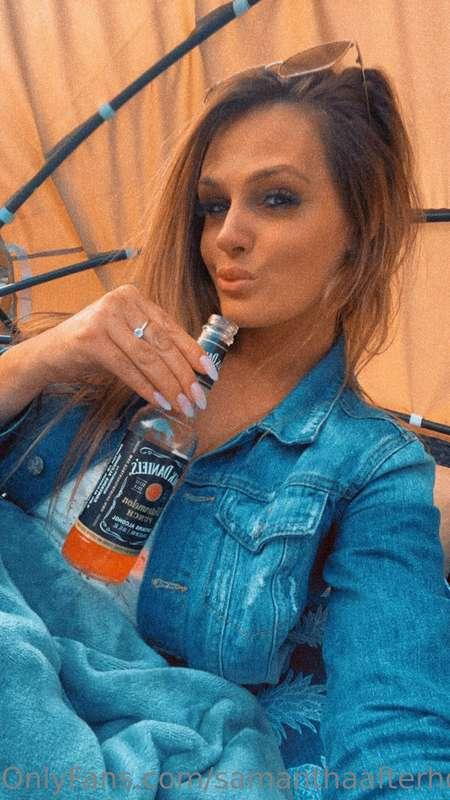 samanthaafterhours main image