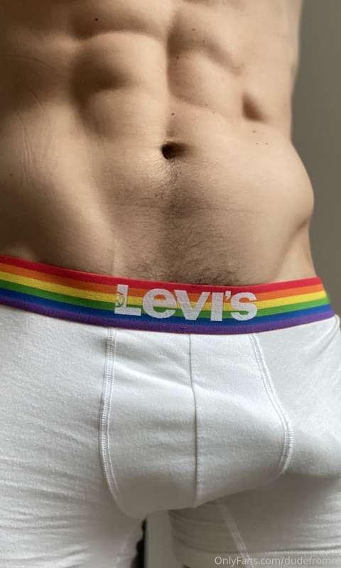 Have a great weekend! 🌈