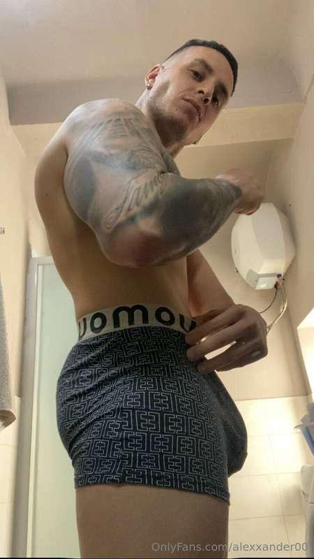 @yakoboy_vvip @yakoboy_vvip @yakoboy_vvip 

😈 FREE SUBSCRIPT..
