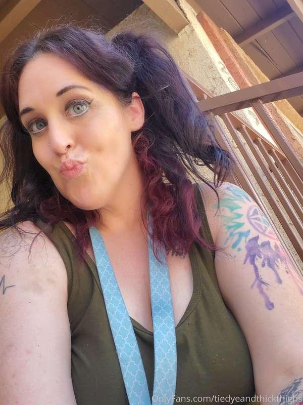 tiedyeandthickthighs image #1