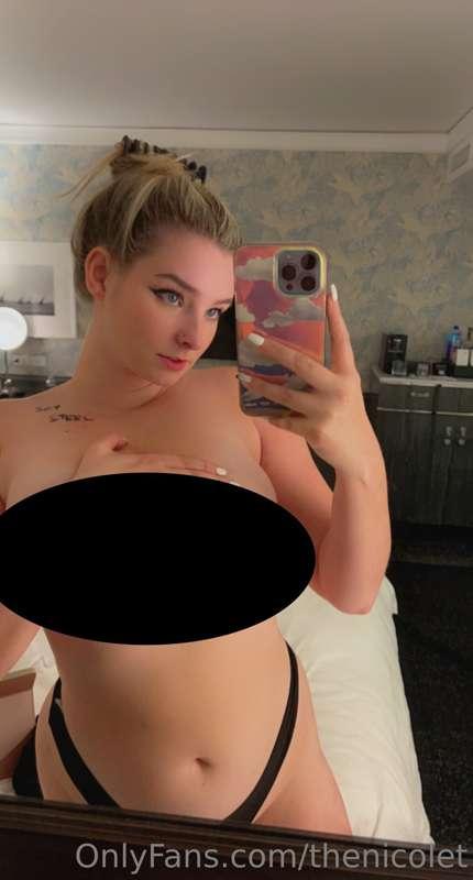 TIP $10 for this video!! Took this video after I got done st..