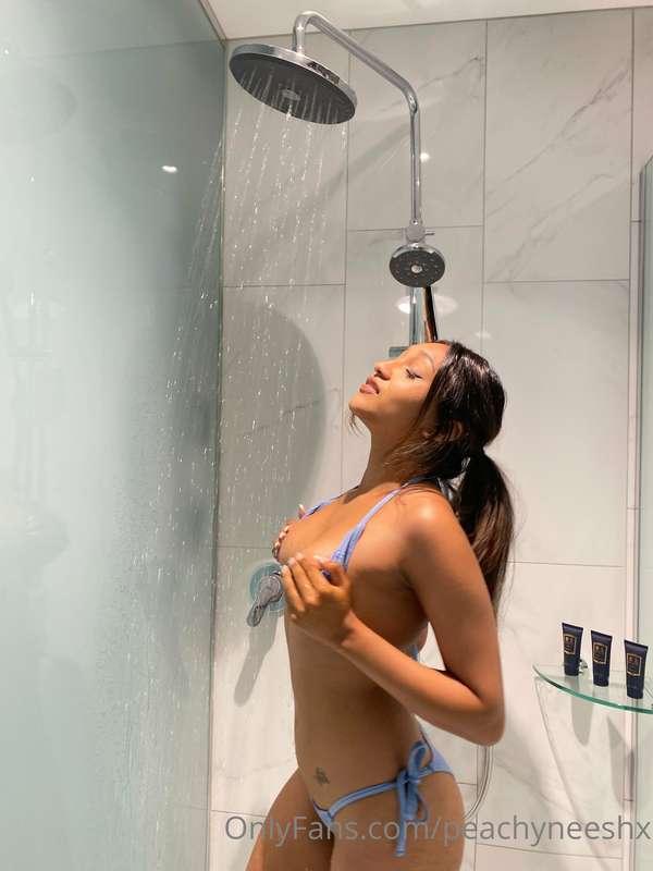 story got banned on insta, gonna start putting more saucy st..