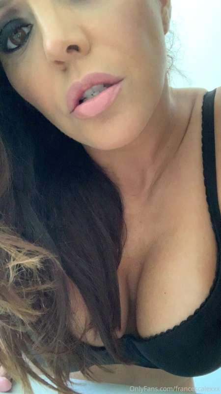Come tell me how I can make your day!