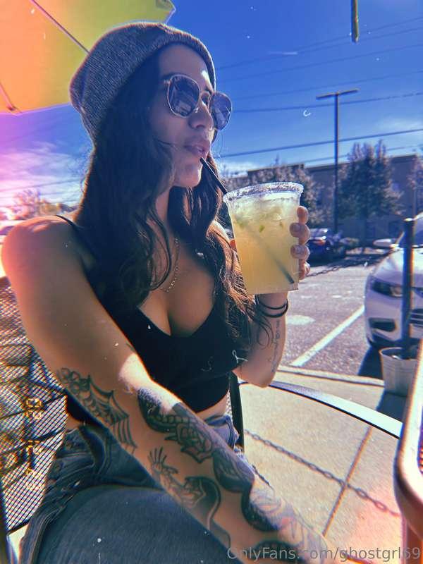 fav date -  Tacos 🌮 & Margarita's .  You cuming?
