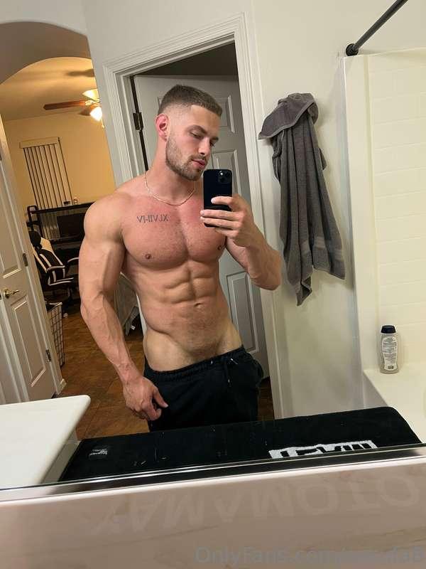 Who likes my new haircut 😜