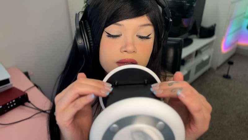 My First Time With The 3Dio! (Licking ears)