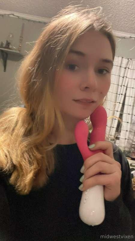Am I addicted to my toy….. yes