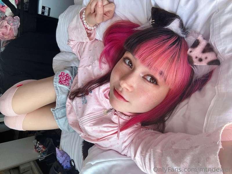did anyone order a puppy girl?