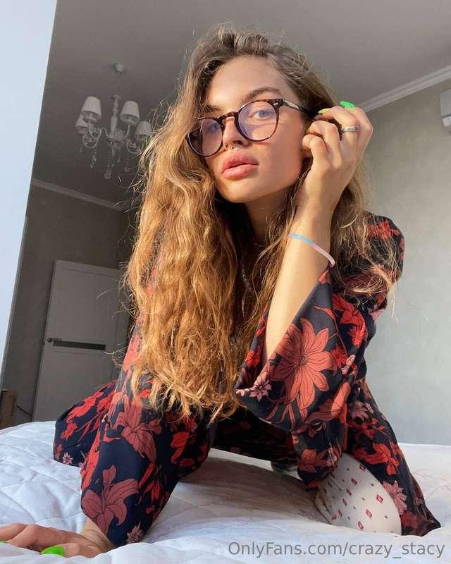 I'm the reason your heart's racing and your mind's wandering..