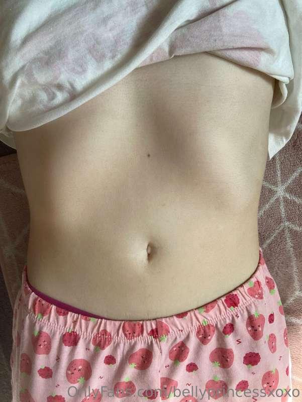 Berry belly 🍓