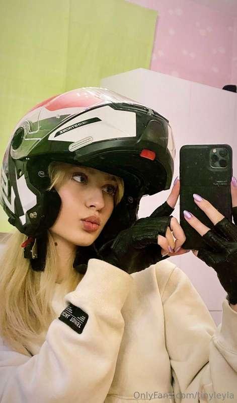 Hey, speed enthusiasts! Ready for a wild ride? I'm gearing u..