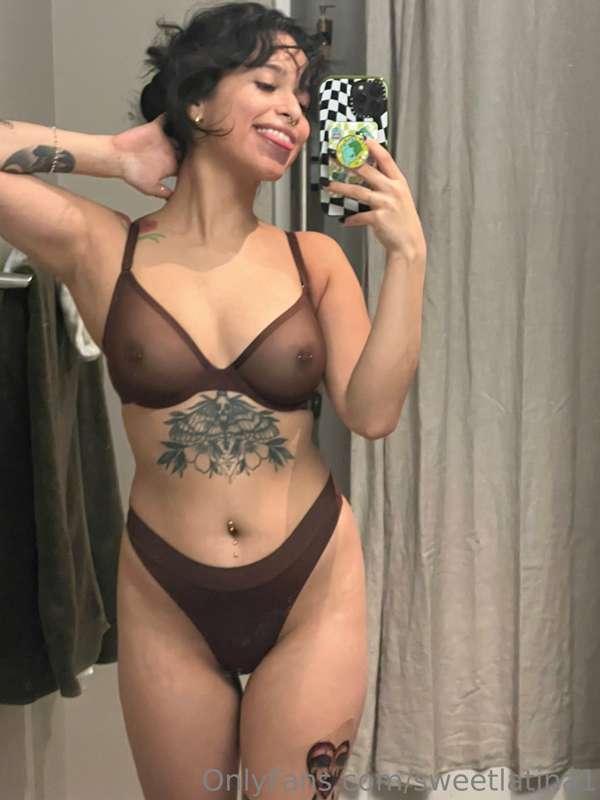 Do we like the new bra and panty set?? 🤔