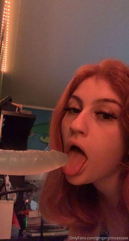 would u put it all in my mouth pretty pleaaseeee 🥺🥺
