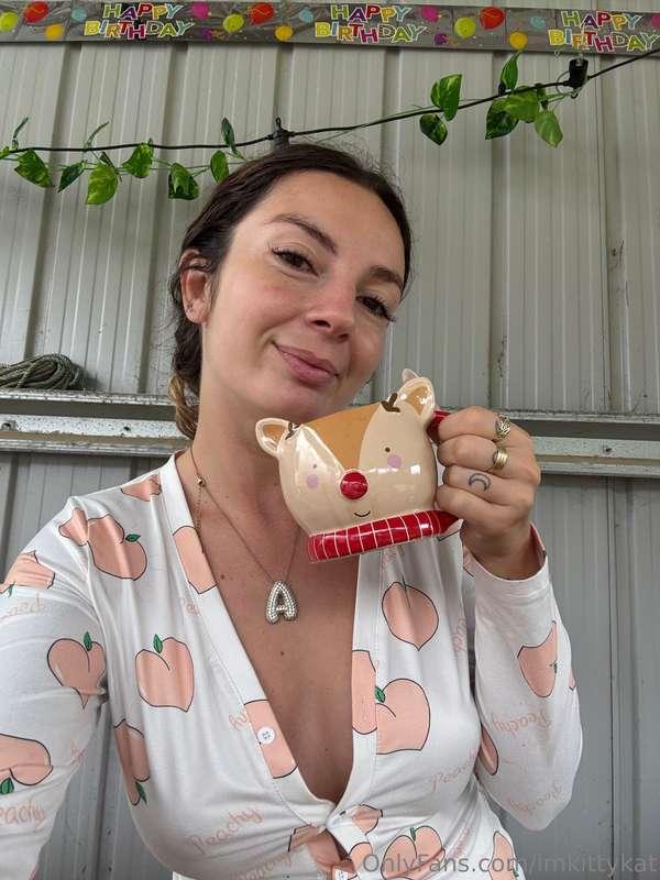 Have a nice day ahead, babe 😘