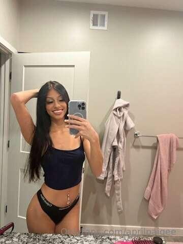 DM me to join the VIP club for material that’s too hot to sh..