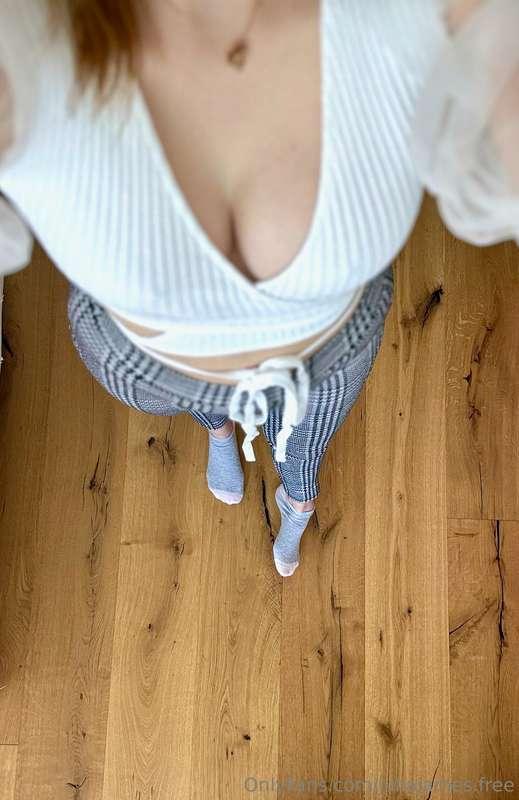 This is a series of 9 pictures. Wanna see all the pictures j..