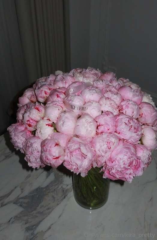 All girls love flowers... especially delicate and gorgeous o..