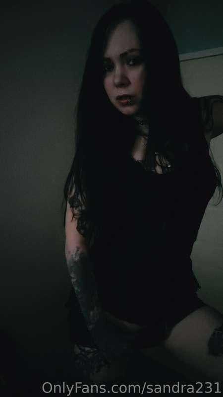 sandra231 image #1