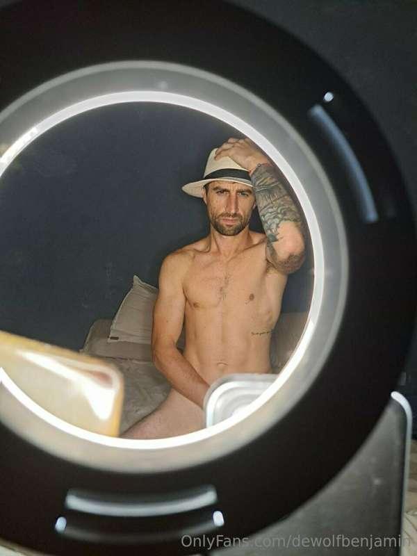 @hotdriver
         

🄵🅁🄴🄴 🅂🅄🄱🅂🄲🅁🄸🄿🅃🄸🄾🄽

>Hot bisexual🔥
>Hel..